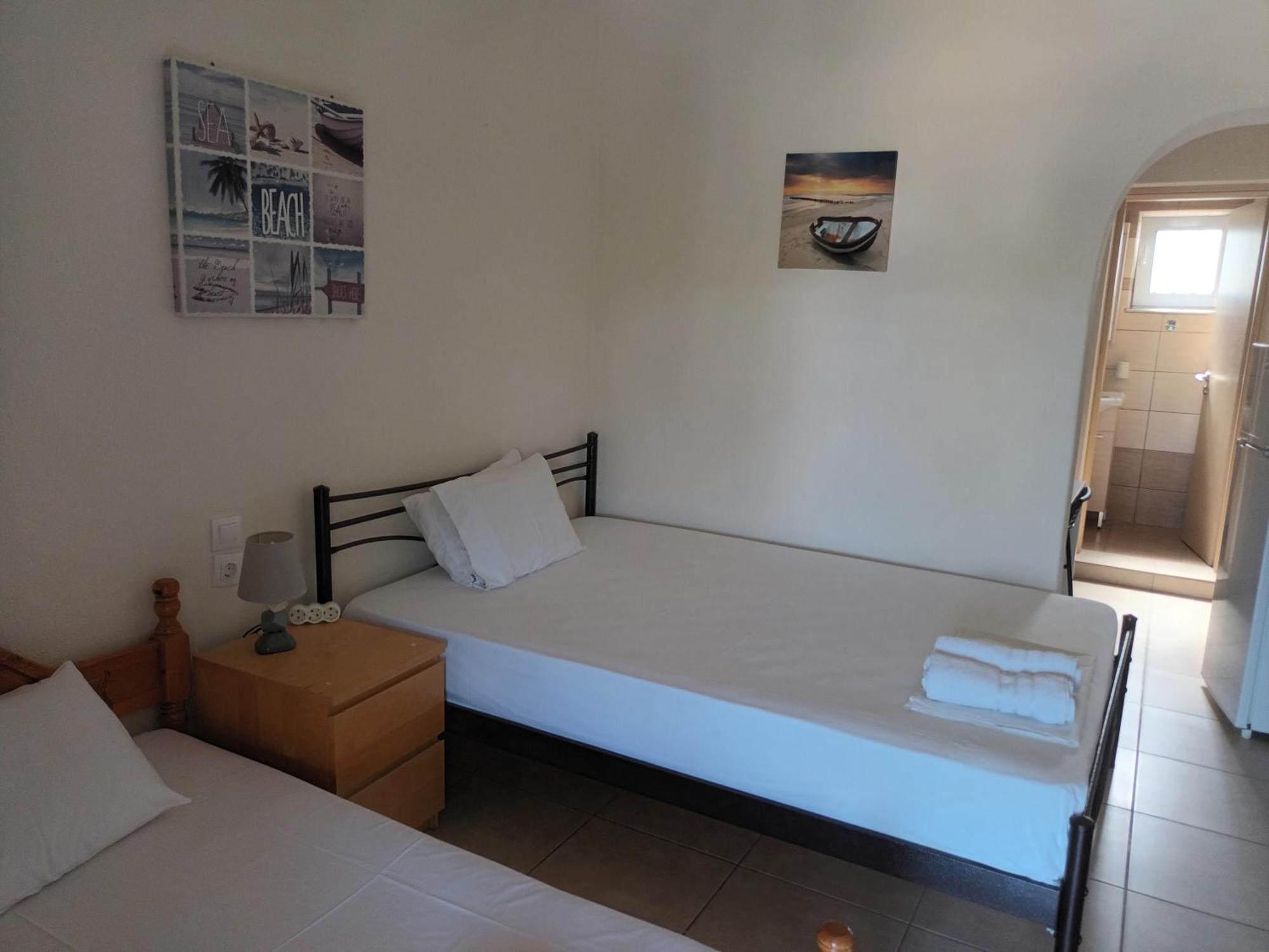 Velika Beach Rooms Exterior photo